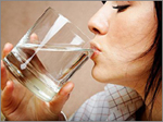 Tip #2: Drink plenty of water to cure puffy eyes or remove bags under eyes.