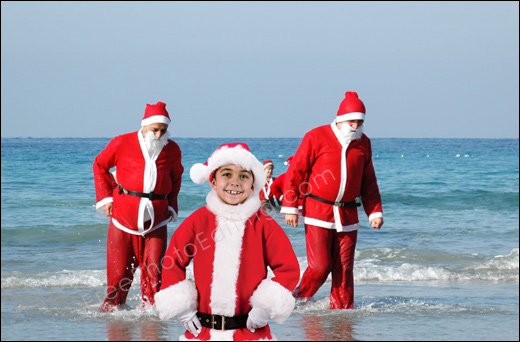 The little boy seen in this photo has been added here from another photo. This has been done to make the Christmas photo complete. The original photo without the boy can be seen above.